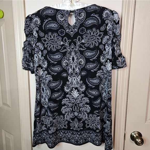 #185 APT 9 Black/White/Grey Paisley Design Beaded Neckline Tunic.sz. L - Picture 3 of 8